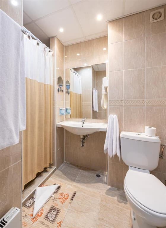 Hrizantema All-Inclusive s letenkou