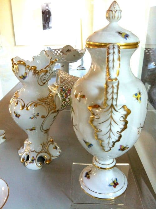 Kláštor v Pannonhalme a porcelán v Herende