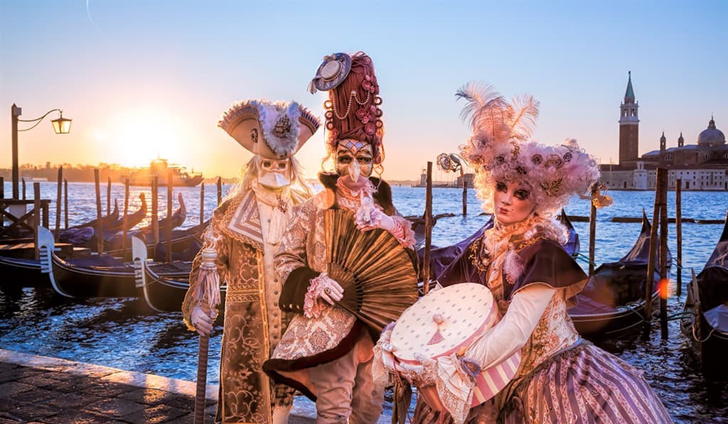 Slávny benátsky karneval počas 3-dňového zájazdu