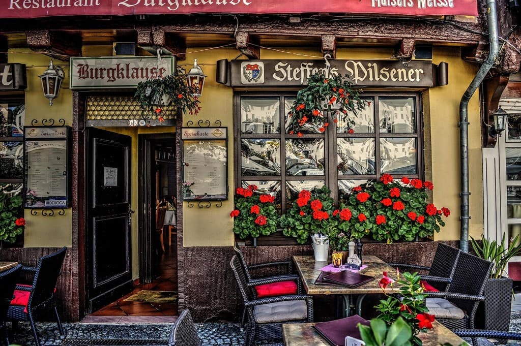 Rakúsky Linz a ticho Mauthausenu