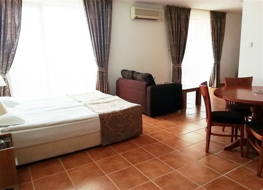 Efir apartmánový hotel
