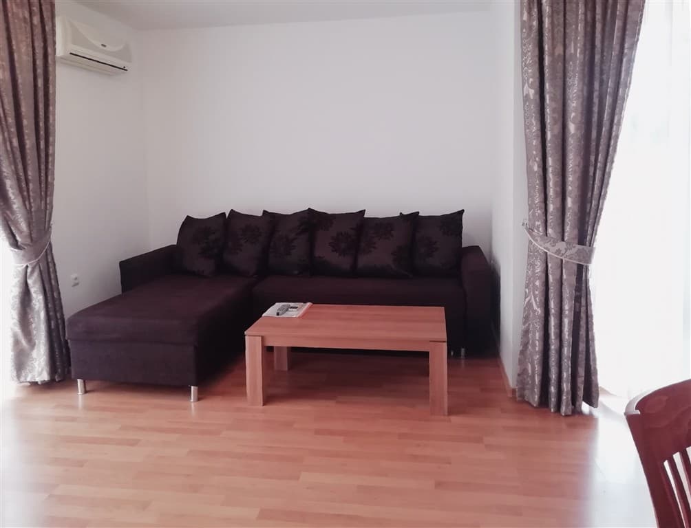 Efir apartmánový hotel