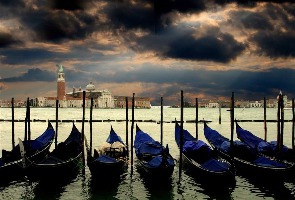 Benátky a Lido di Venezia - lagúna a deň pri mori