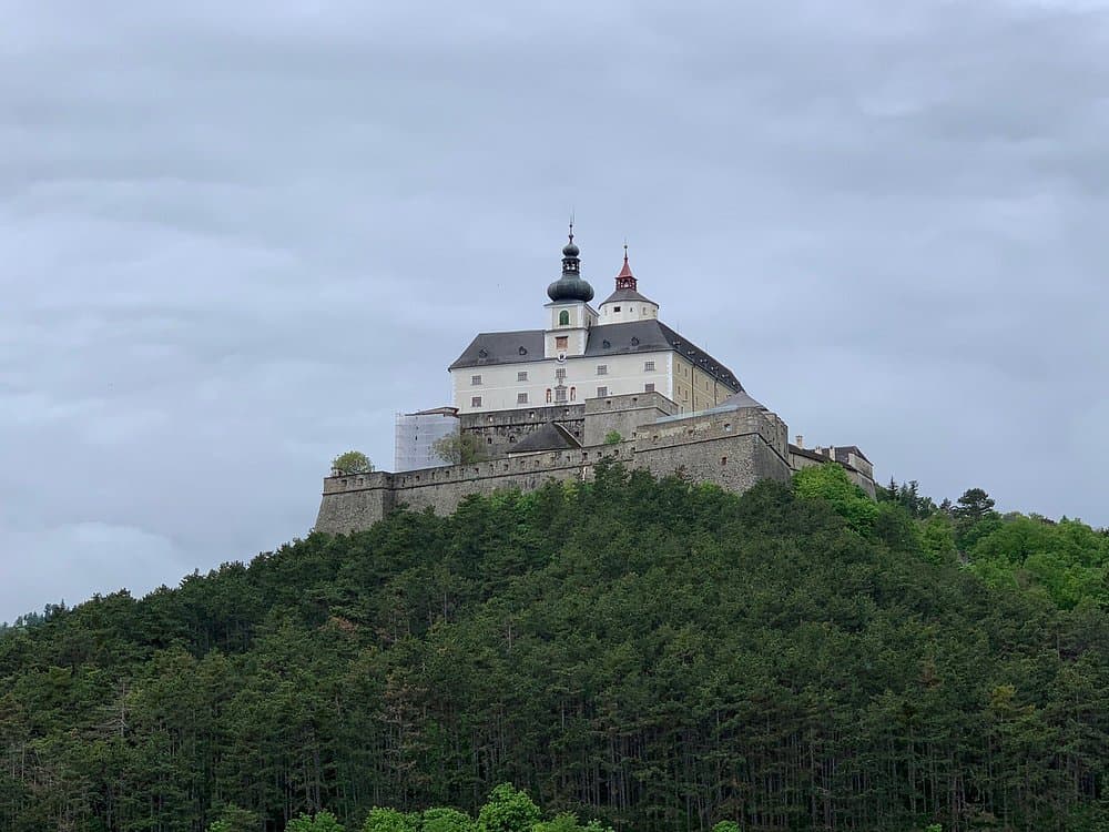 Hrad Forchtenstein a Eisenstadt