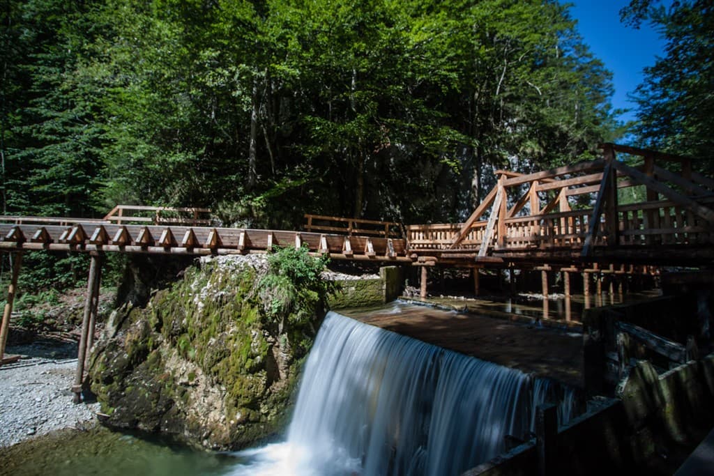 Mendlingtal a Wasserlochklamm - tiesňavy a vodopády Rakúska