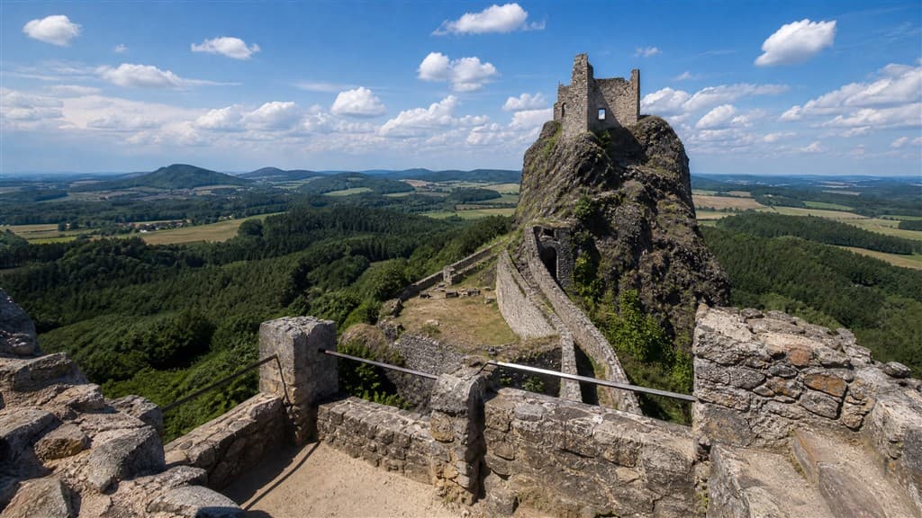 Český raj: Prachovské skály a hrad Trosky