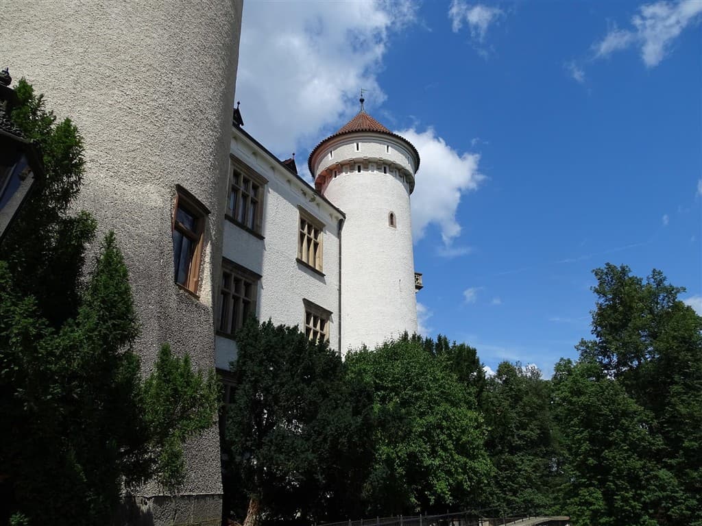 1-dňový zájazd na Konopište a zámok Průhonice