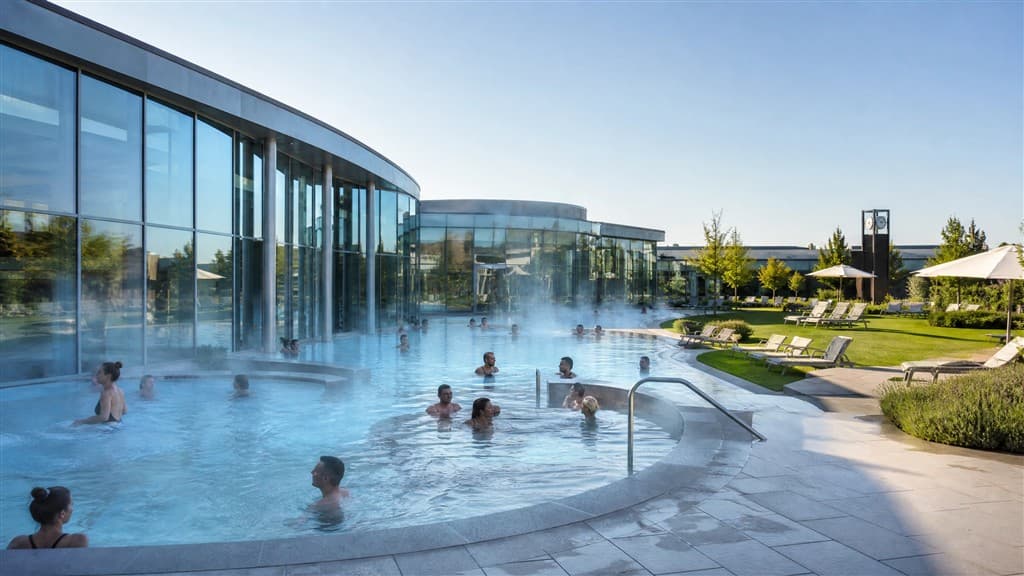 Jesenný relax v Rakúsku: Retz a Therme Laa
