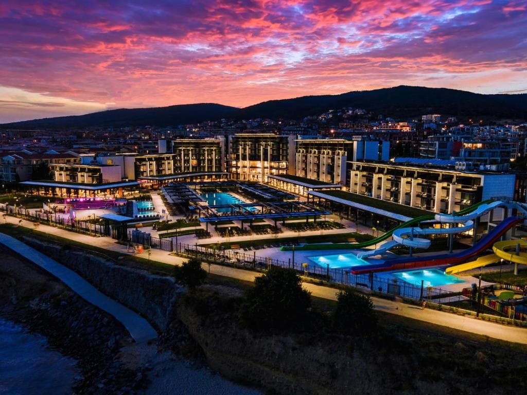 VOYA Beach Resort