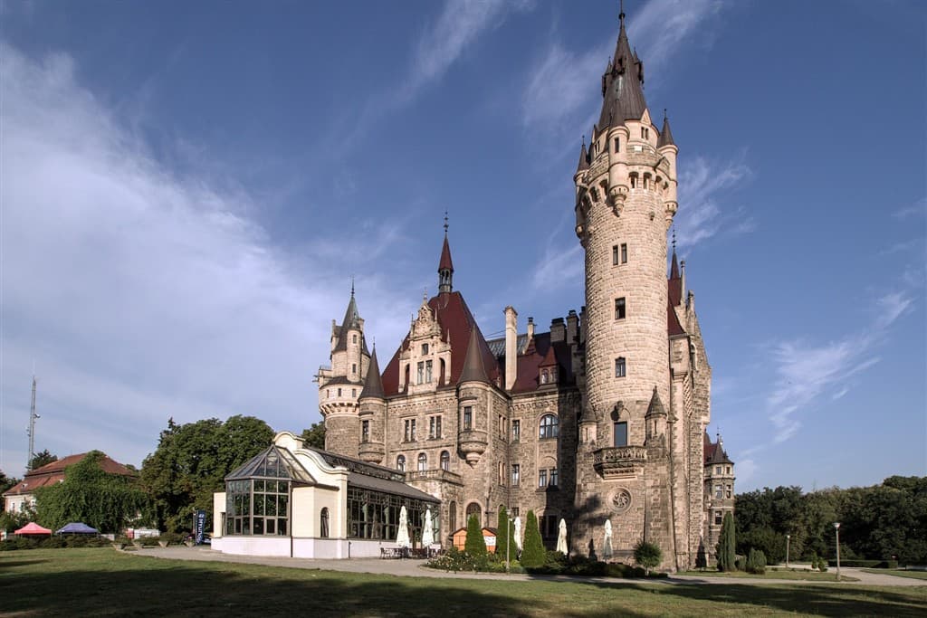 Rozprávkový zámok Moszna a Opole