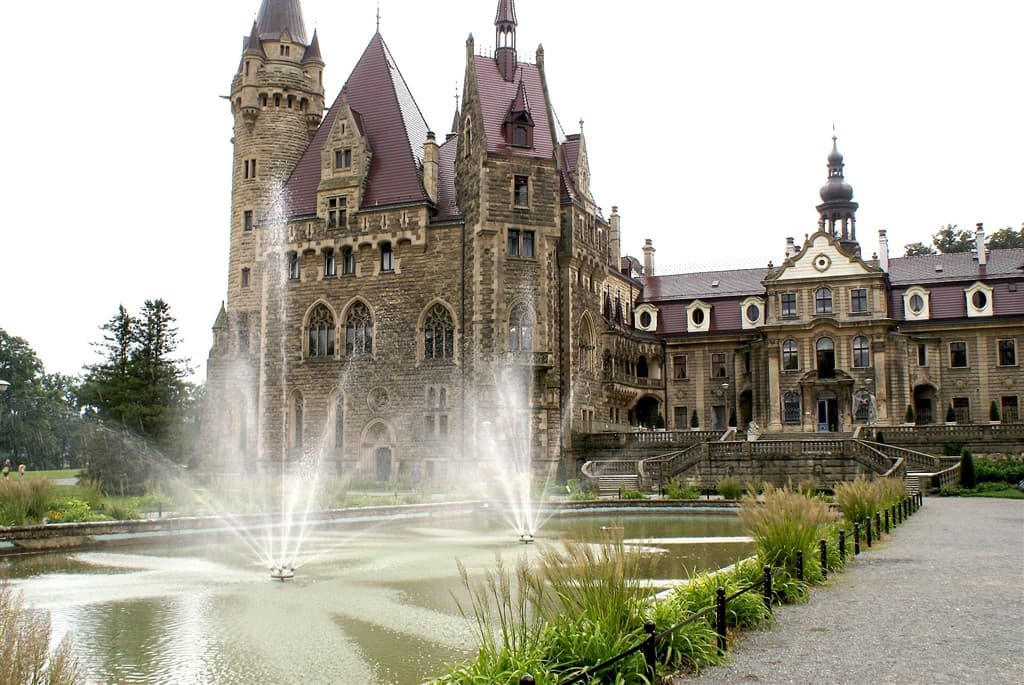 Rozprávkový zámok Moszna a Opole