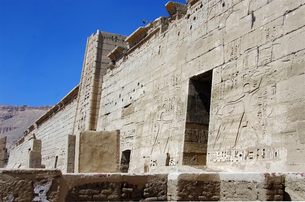 Egypt letecky – faraóni s all inclusive