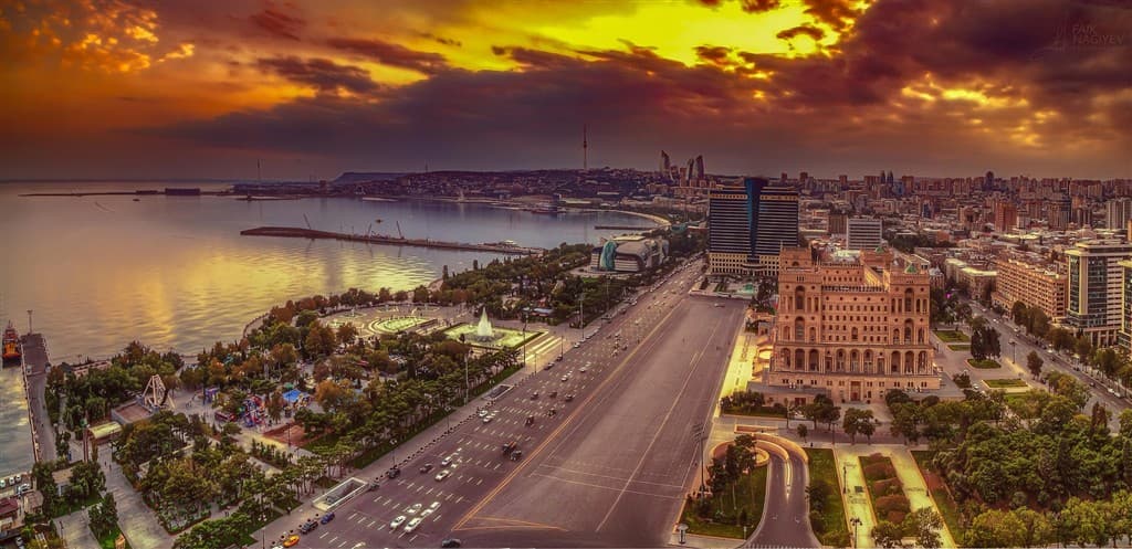 Baku a poklady Azerbajdžanu