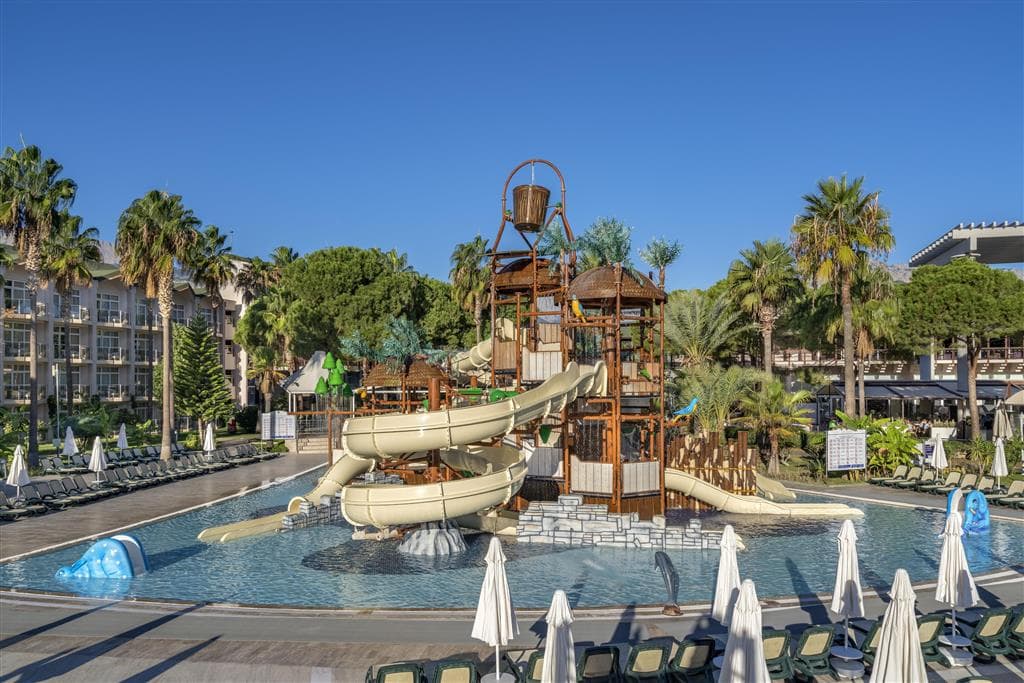 Dobedan World Palace Kemer