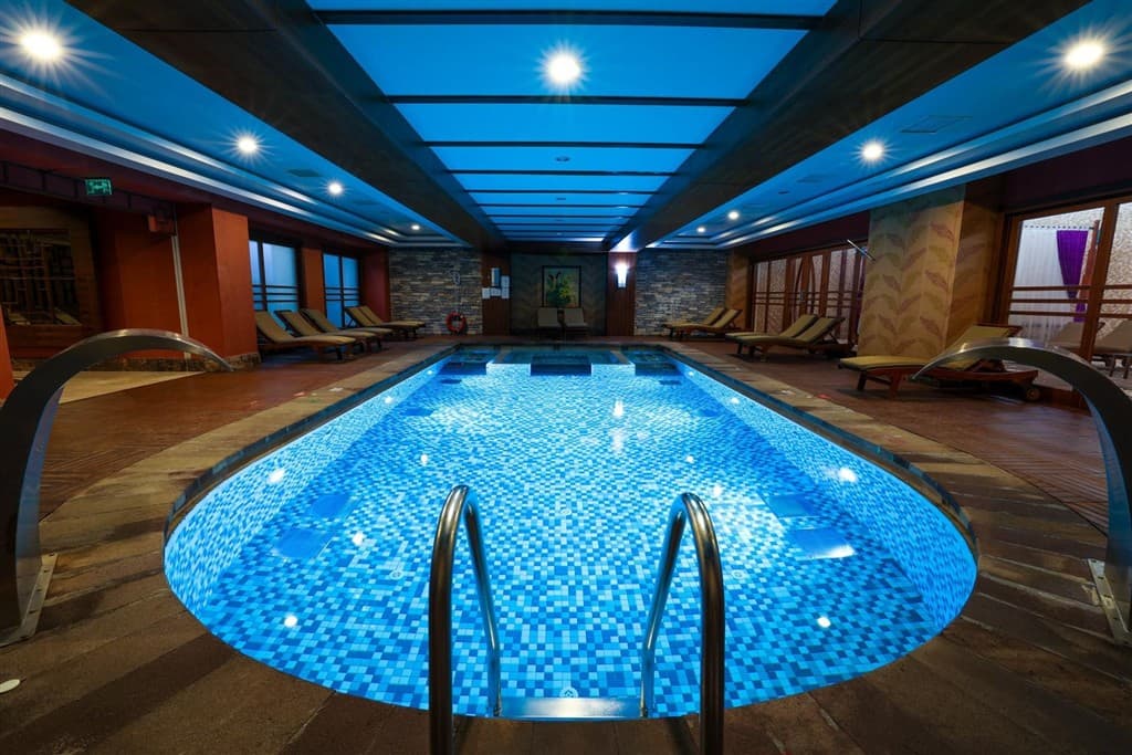 Crystal Palace Luxury