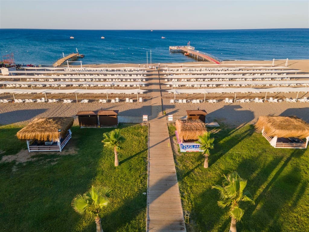 Asteria Family Resort Side