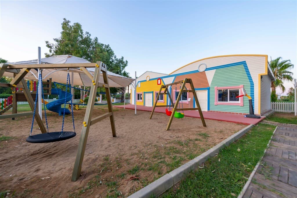 Asteria Family Resort Side