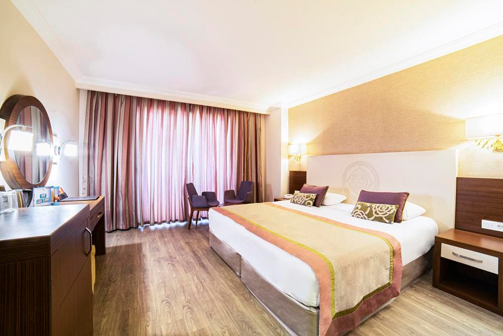 Side Alegria Hotel & Spa