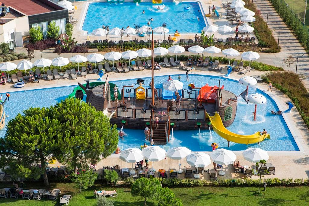 Bellis Deluxe Hotel