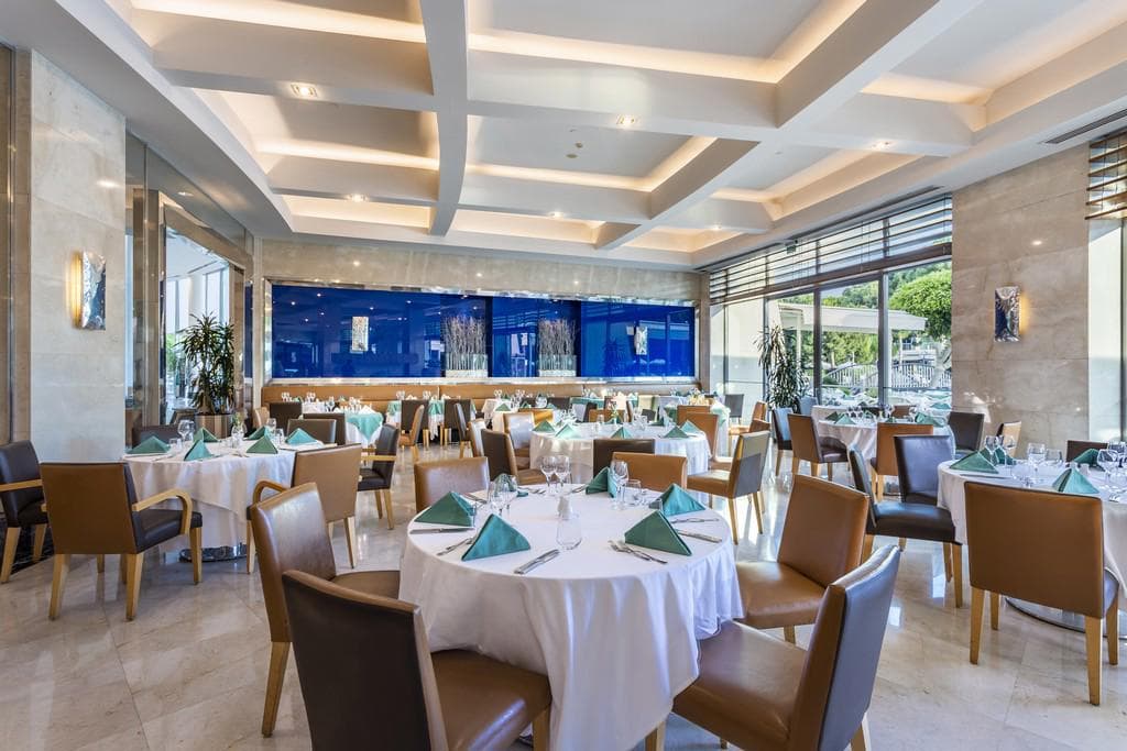Calista Luxury Resort
