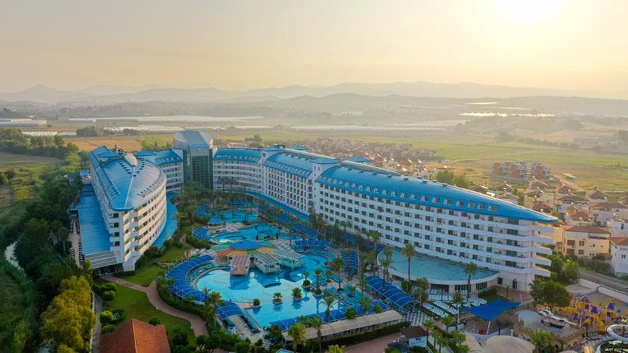 Crystal Admiral Resort