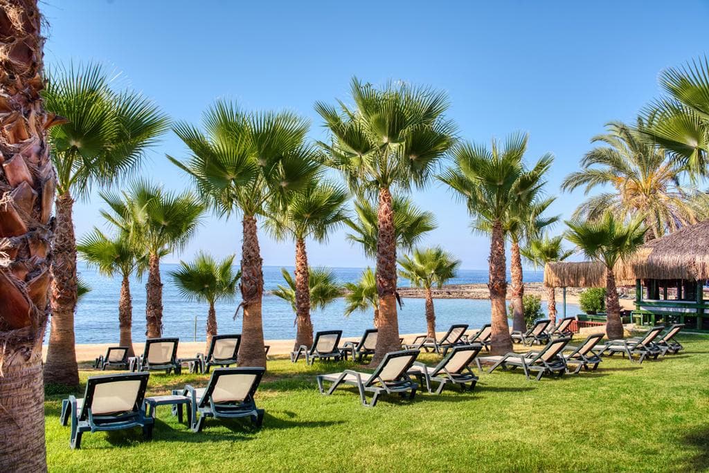 Oz Hotels Incekum Beach Resort
