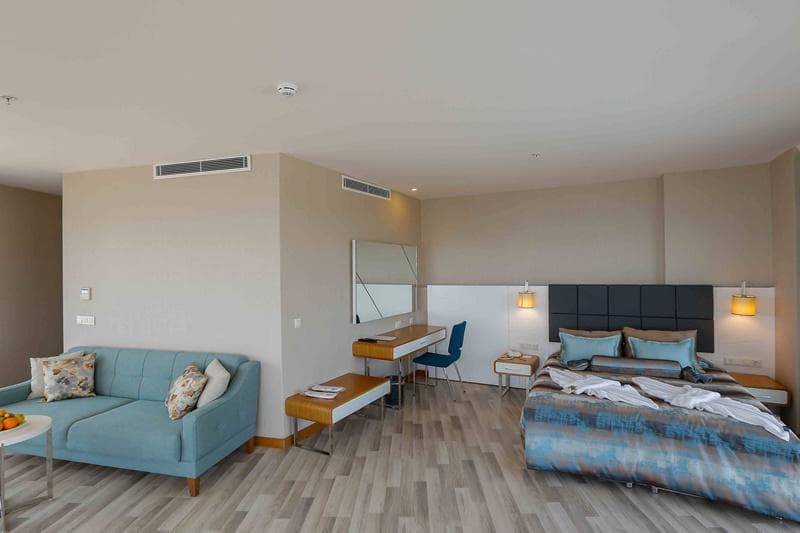 Xoria Deluxe Hotel