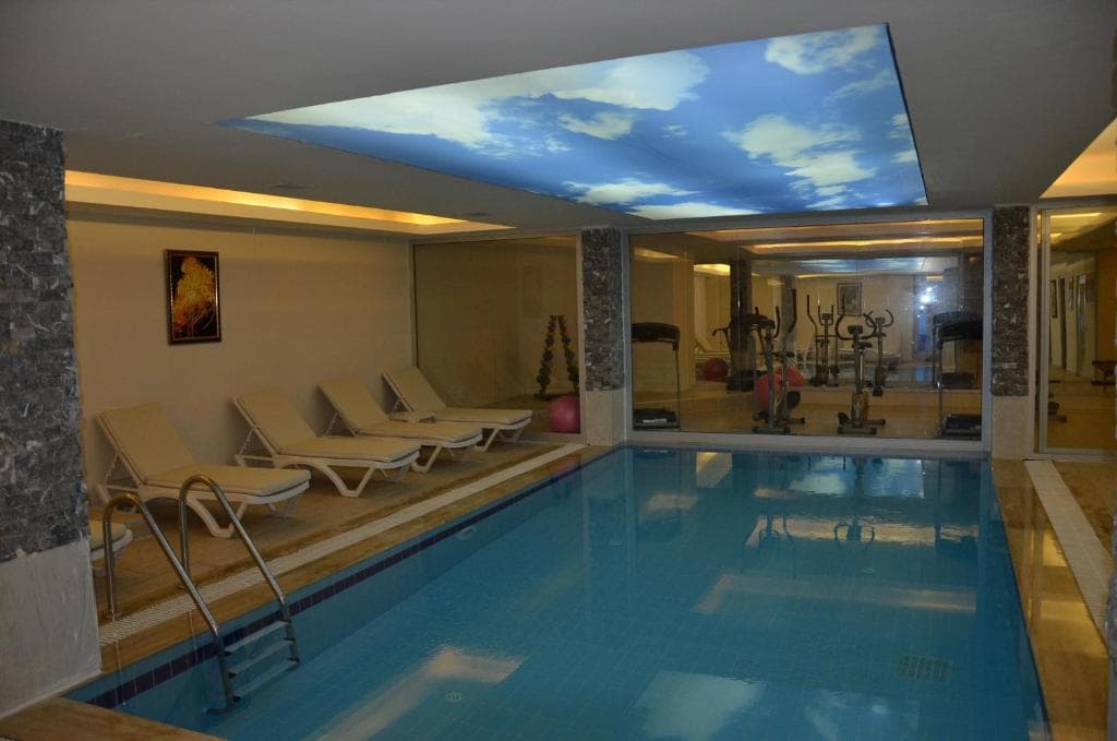 Acar Hotel