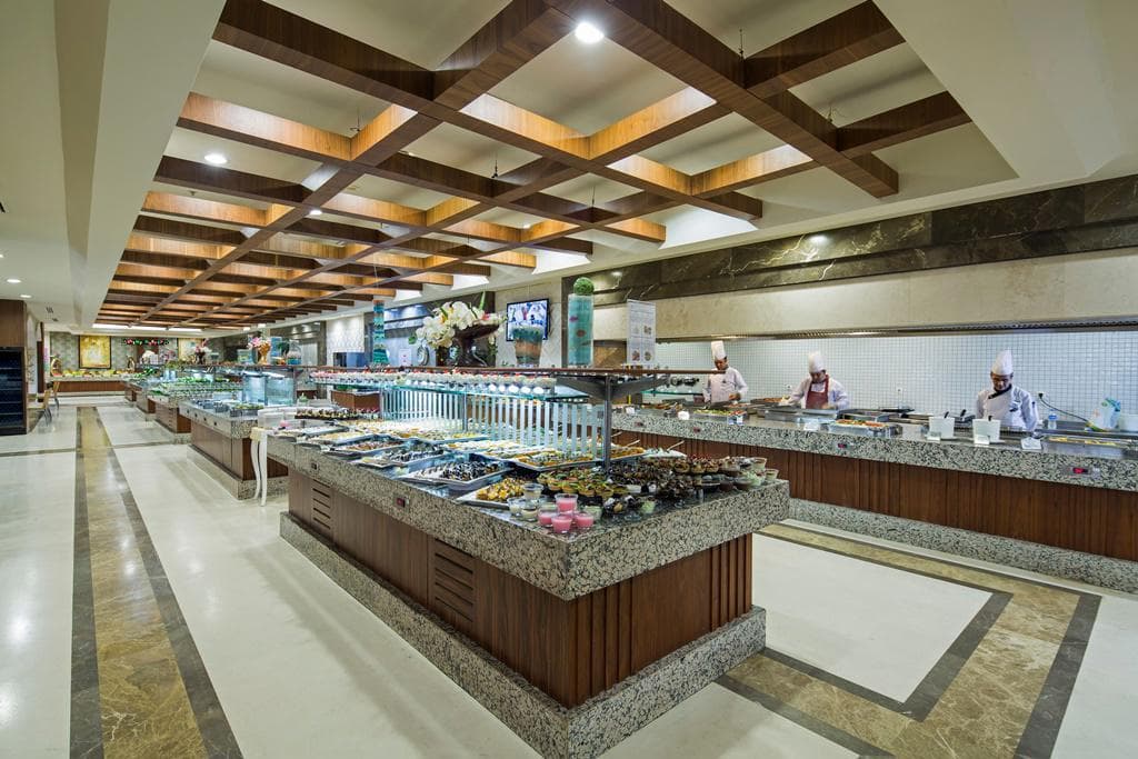 Crystal Family Resort