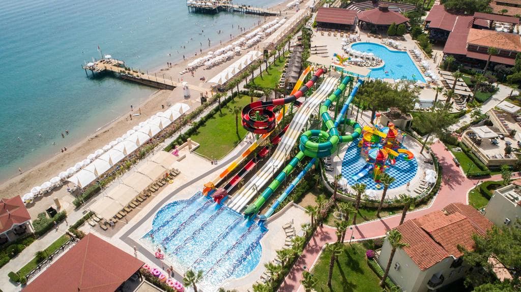 Crystal Flora Beach Resort