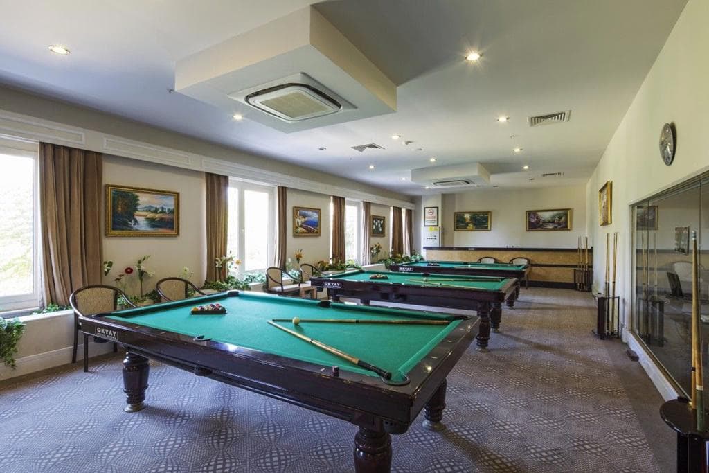 Crystal Tat Beach & Golf Resort