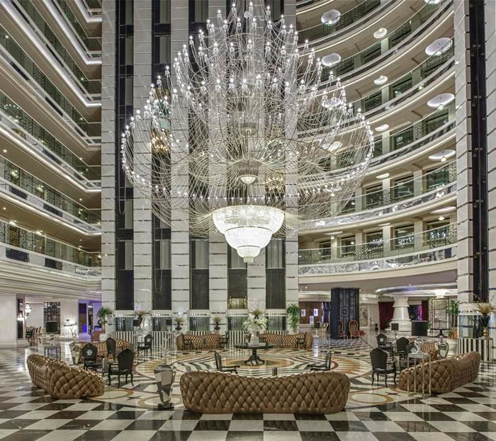 Delphin Imperial