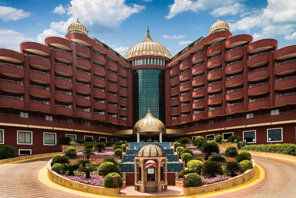 Delphin Palace