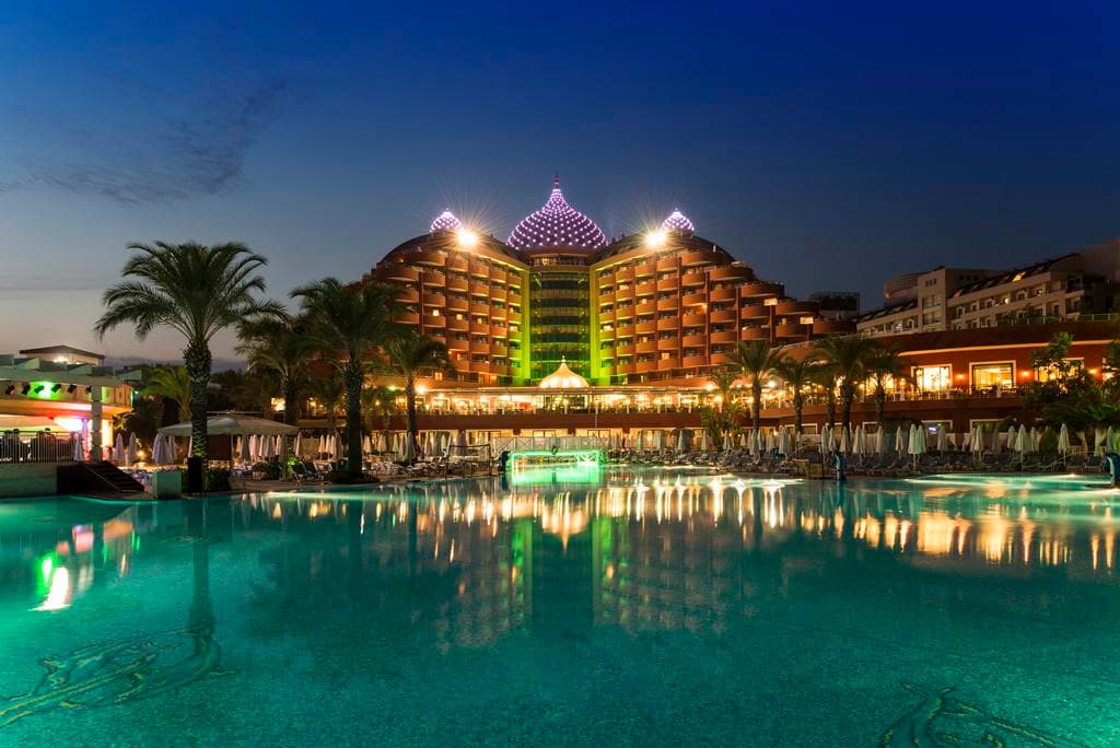 Delphin Palace