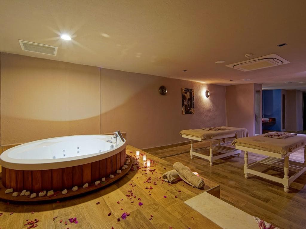 Diamond Elite Hotel & Spa