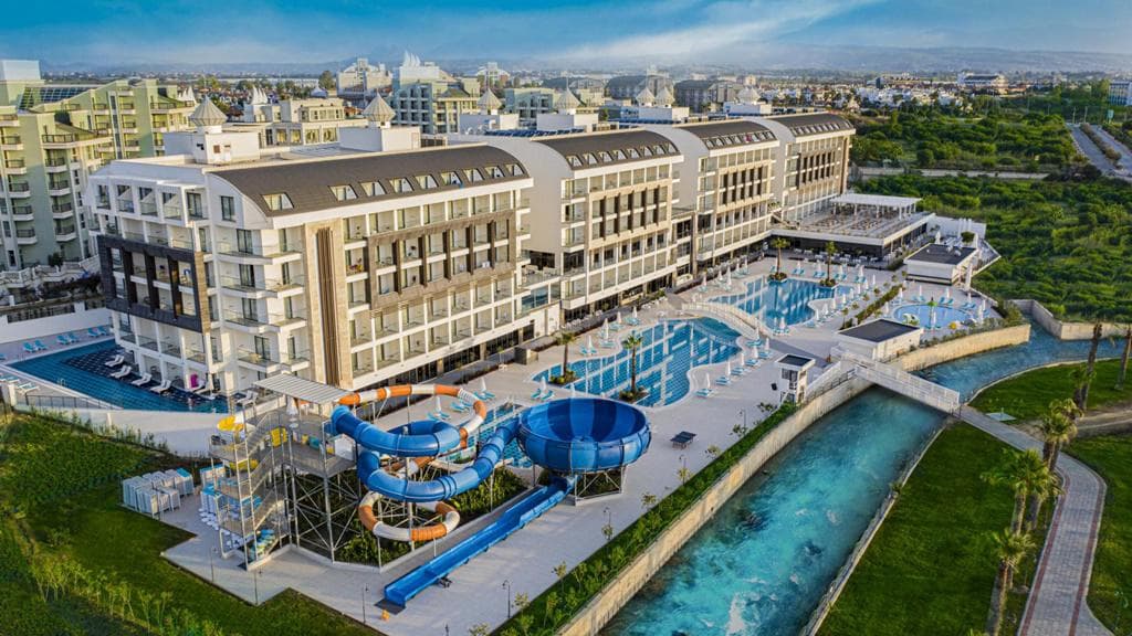 Diamond De Luxe Hotel & SPA