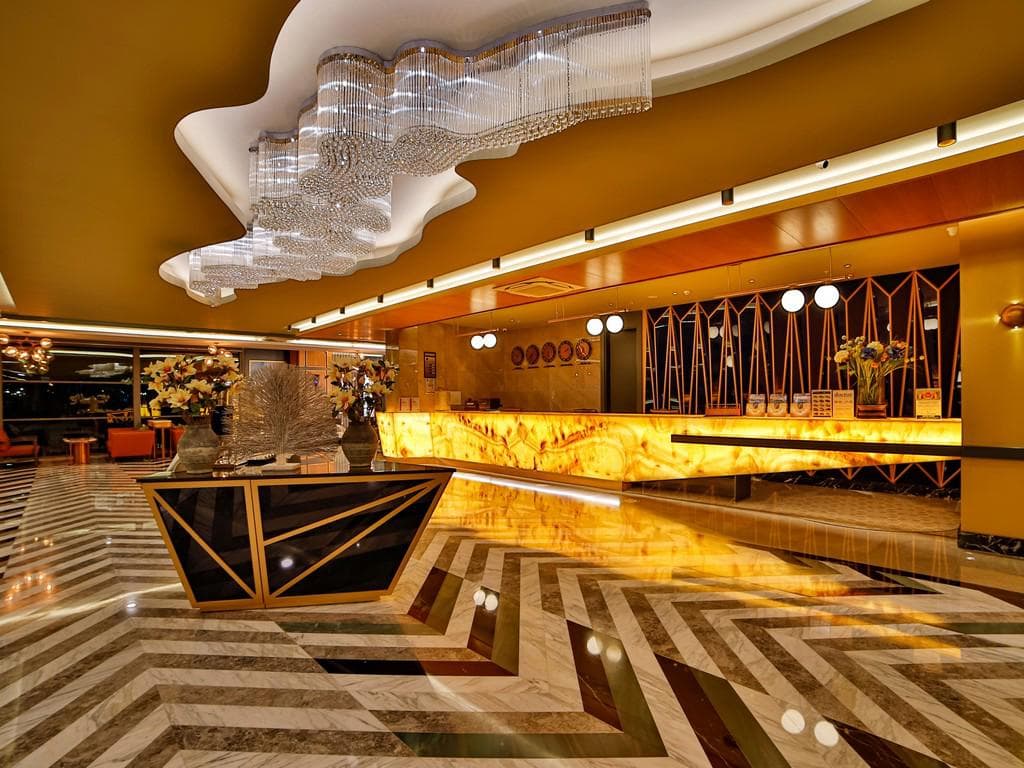 Diamond De Luxe Hotel & SPA