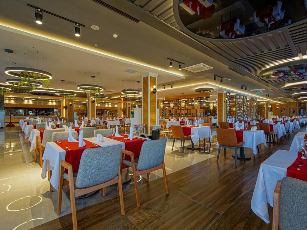 Diamond De Luxe Hotel & SPA