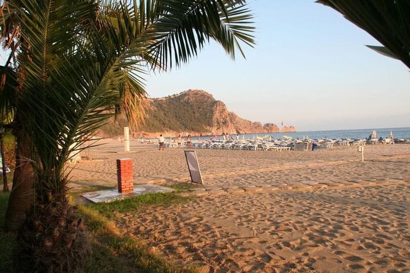 Elysee Beach Hotel