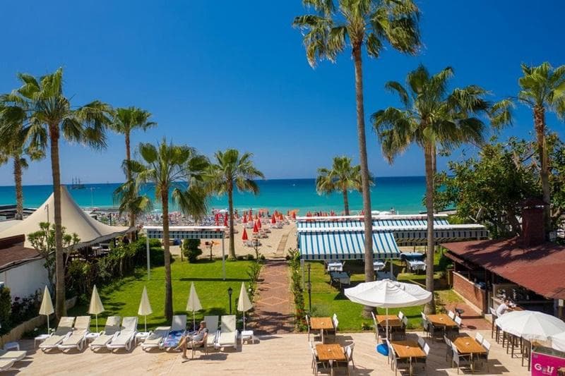 Elysee Beach Hotel