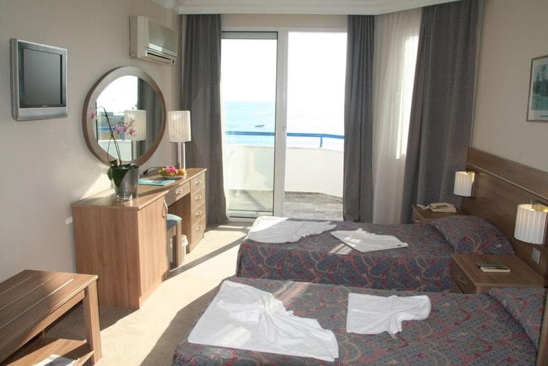 Elysee Beach Hotel