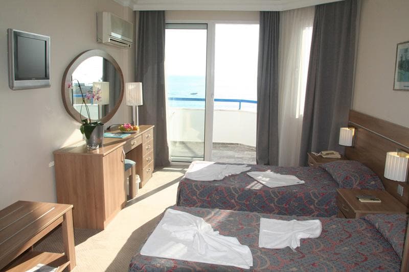 Elysee Beach Hotel