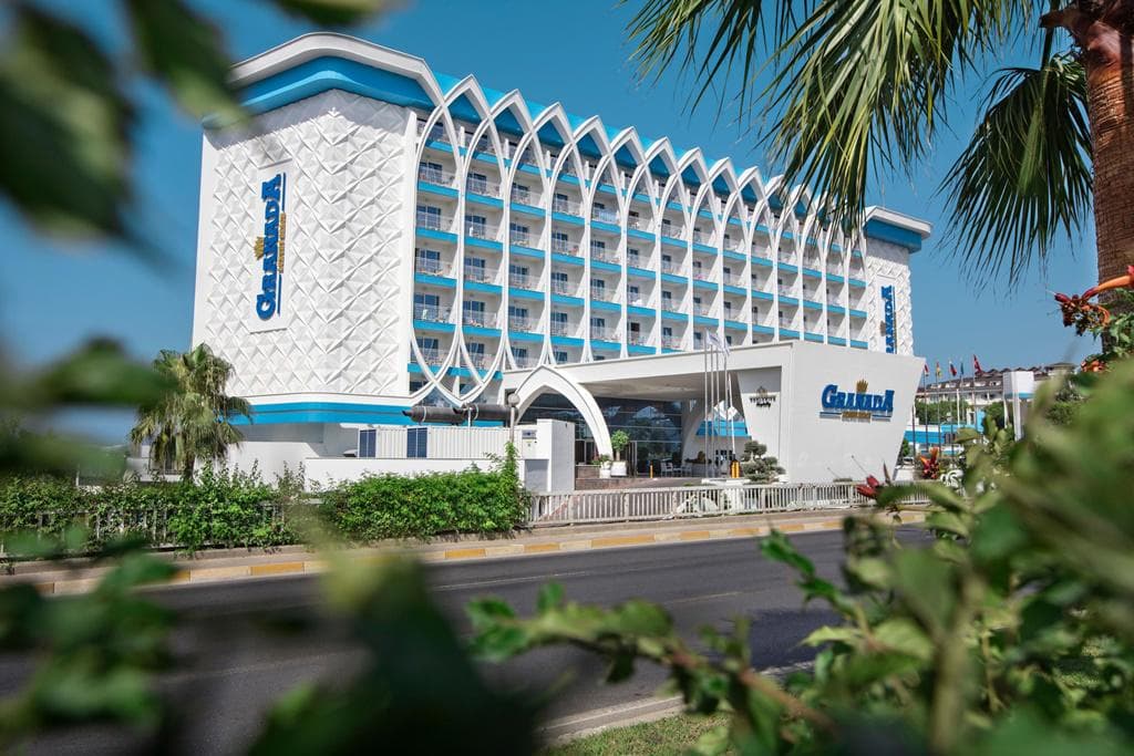 Granada Luxury Beach Avsallar