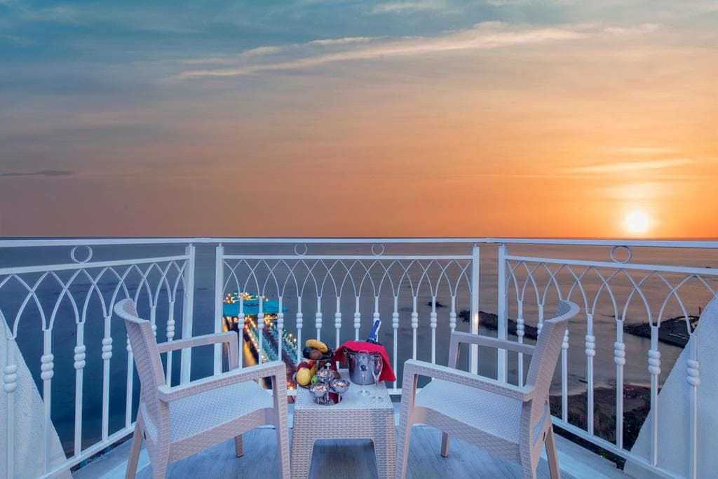 Granada Luxury Beach Avsallar