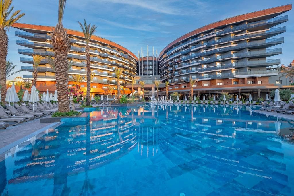 Kirman Calyptus Resort & SPA
