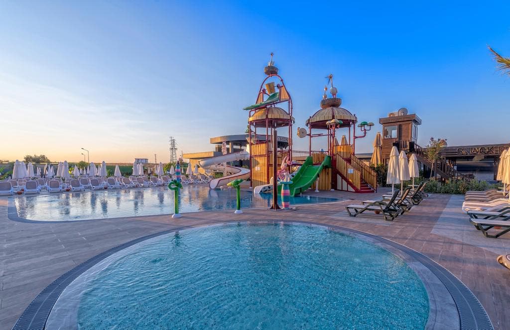 Kirman Calyptus Resort & SPA