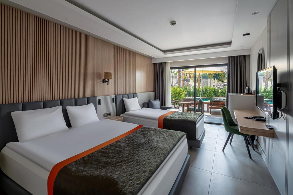 PGS Kiris Resort