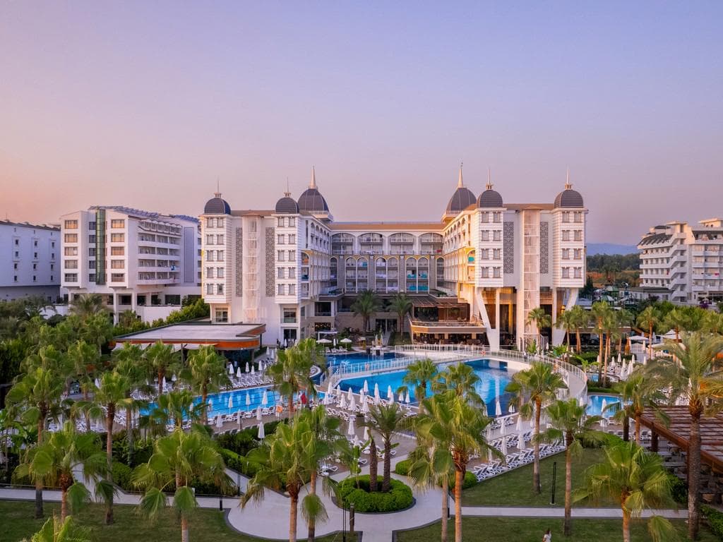 Kirman Hotels Sidera Luxury & Spa