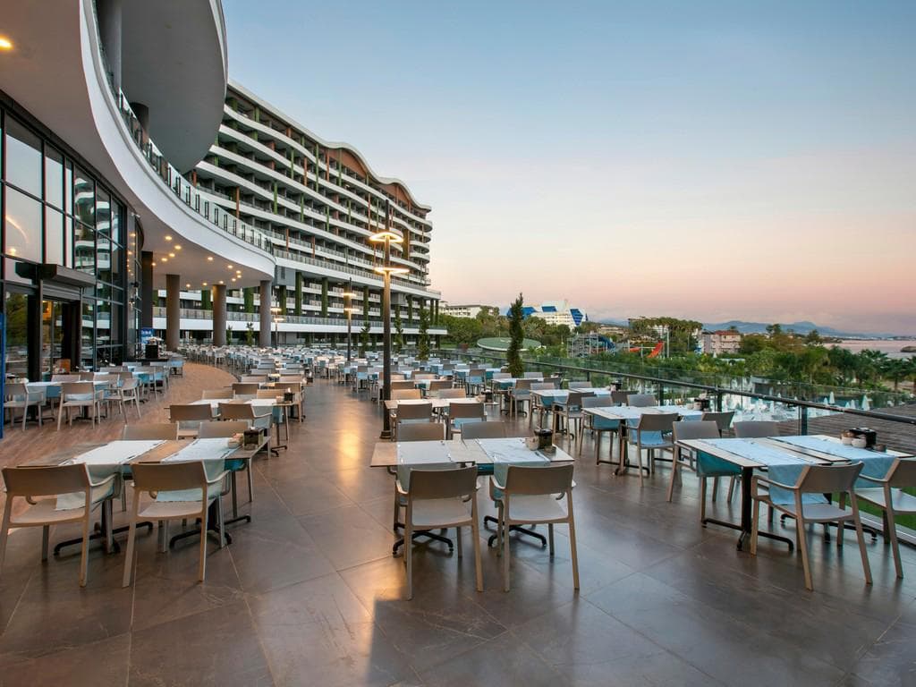 Mylome Luxury Resort