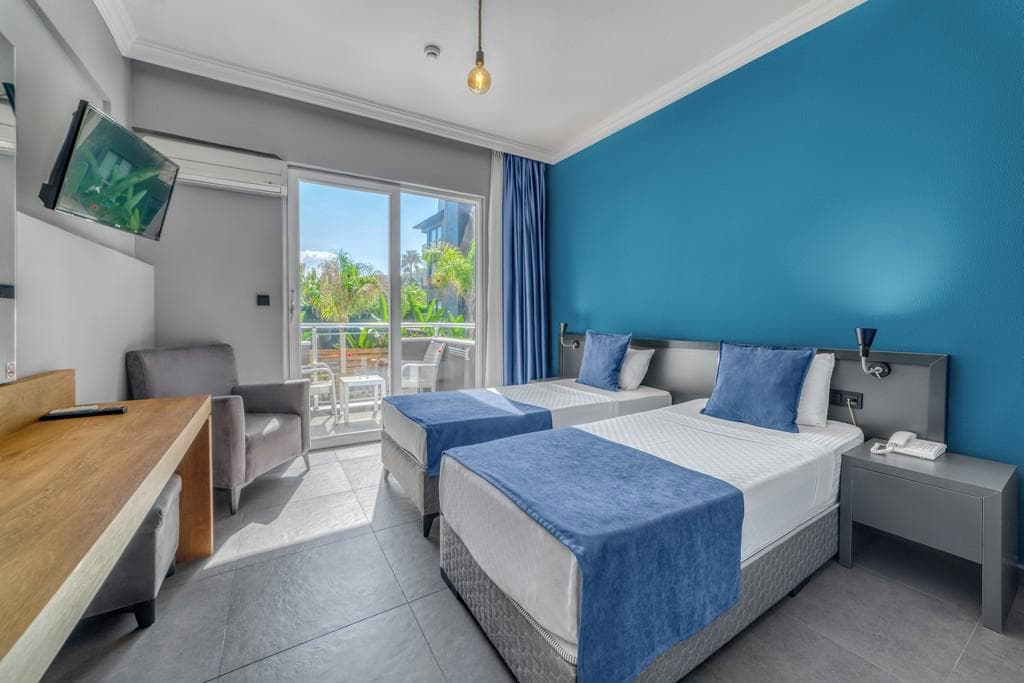 Royalisa Palmiye Beach Hotel
